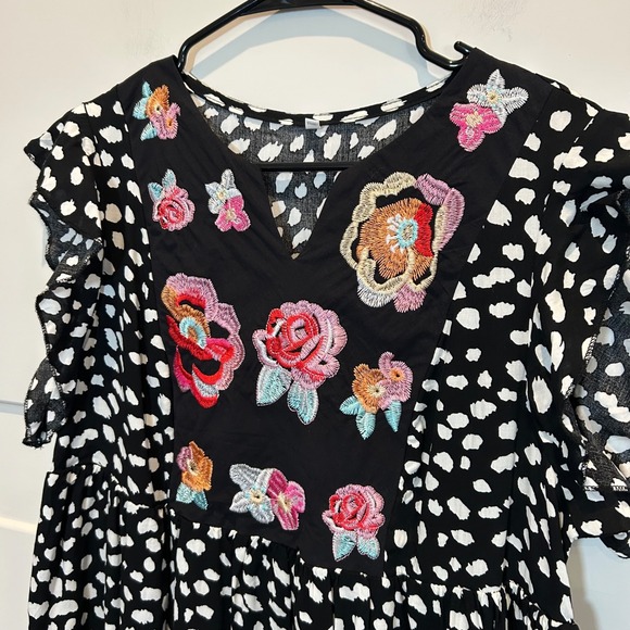 Womens Black White Dot Floral‎ Embroidered V Neck Dress Size L Boho Casual Flowy - Picture 2 of 8